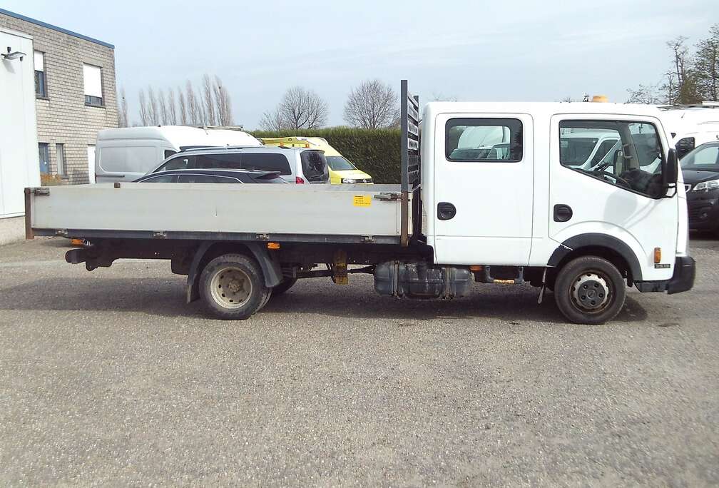 Nissan 2.5 dCi pick up dub cab.plateau 3.65 lang