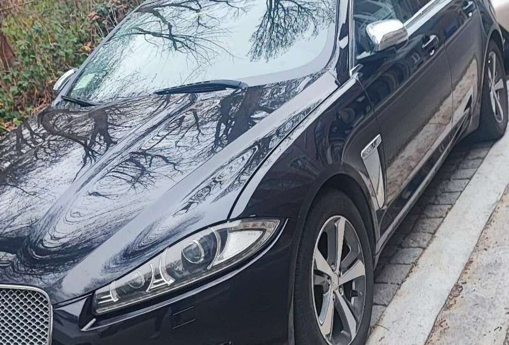 Jaguar 2.2 D - 190 Luxe Série Limitée A