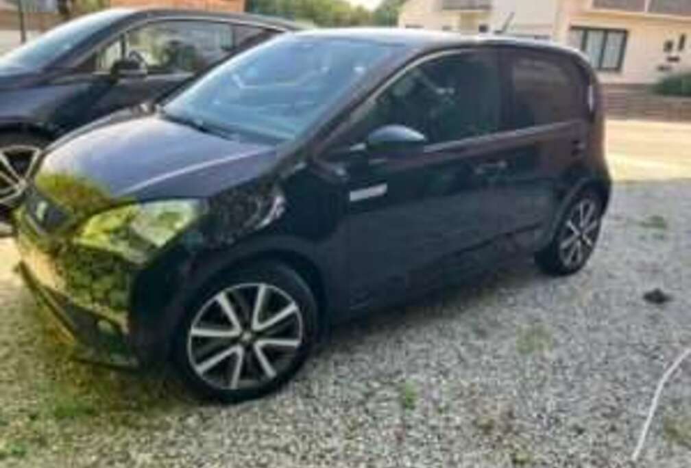 SEAT e-Mii 36.8 kWh Electric