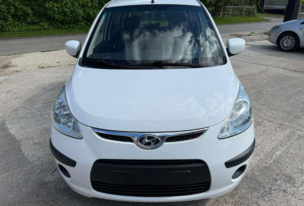 Hyundai i10 1.1i Comfort ( pret A Immatriculer)
