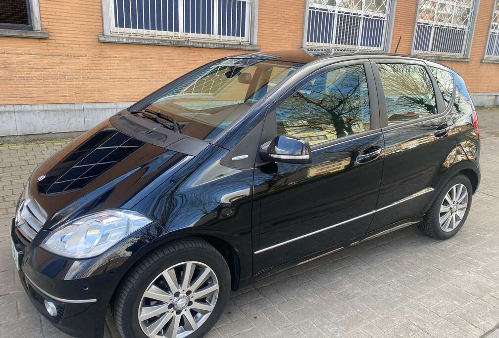 Mercedes-Benz DIÈSEL * 79.000 KM * EURO 5 * AIRCO *