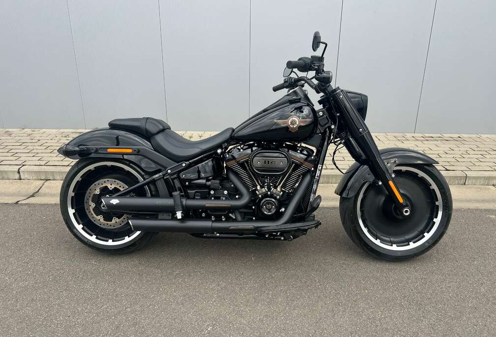 - 30 th  Anniversary  - Vance & Hines -