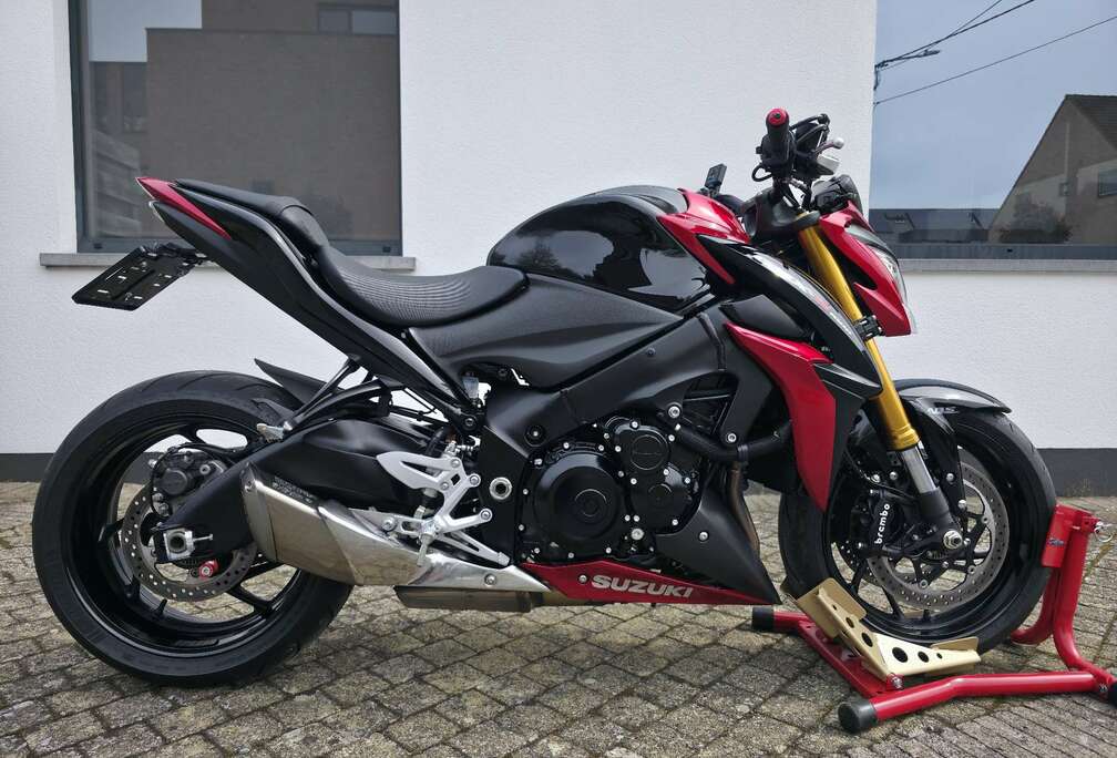 Suzuki 16.500Km - Gekeurd - Topconditie*