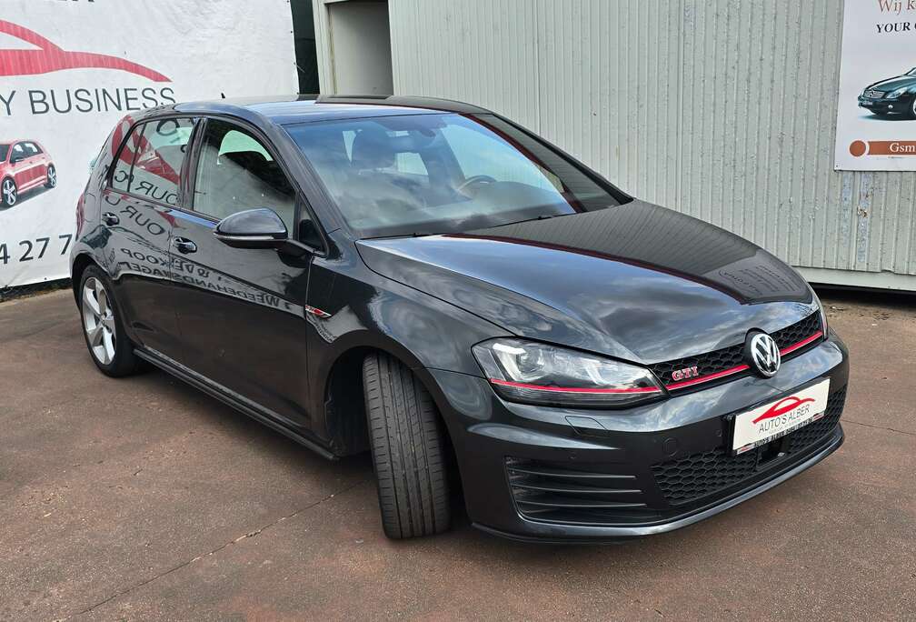 Volkswagen Golf GTI Performance BlueMotion Technology