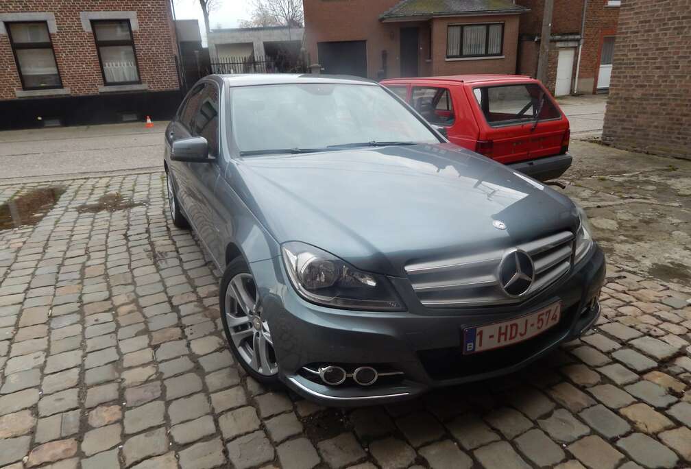 Mercedes-Benz C 200 CDI BlueEFFICIENCY