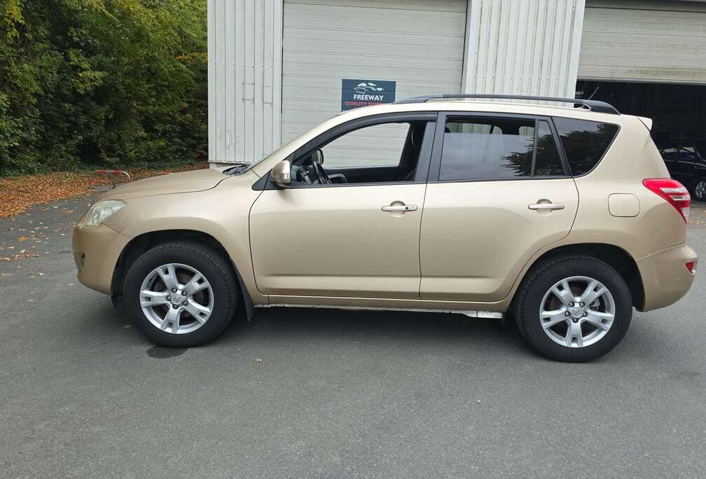 Toyota RAV4 2.0i VVT-i 4x4 -AUTOMATIC