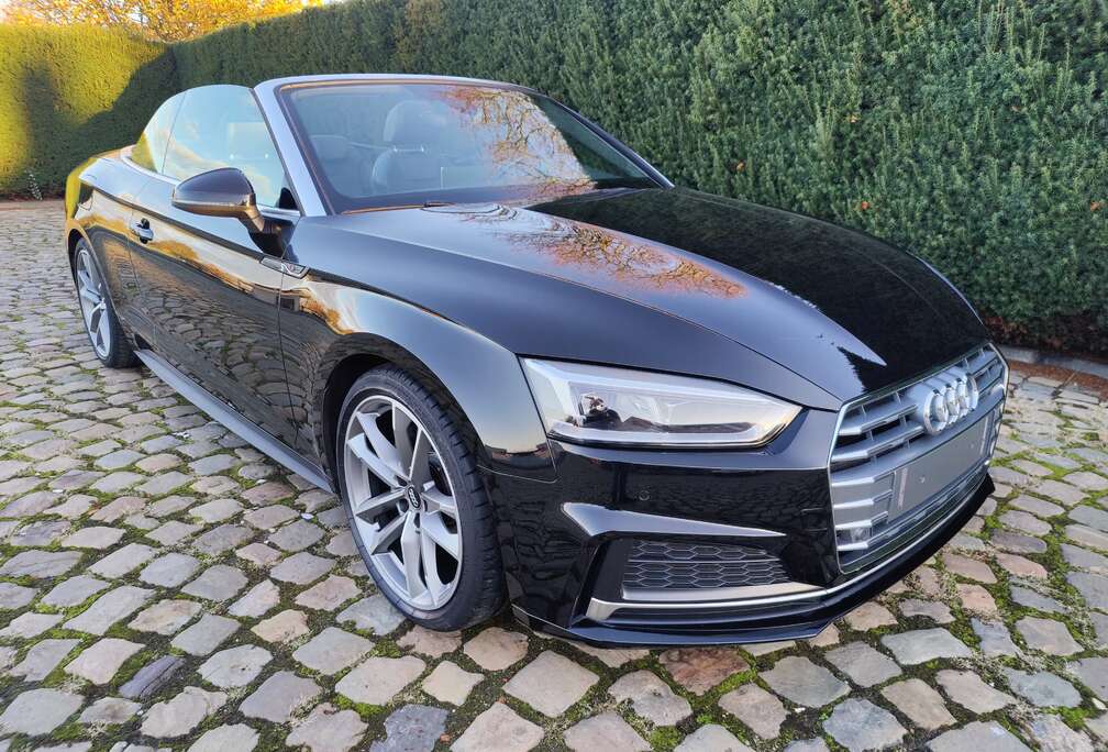 Audi A5 Cabrio 40 TFSI S tronic S-line