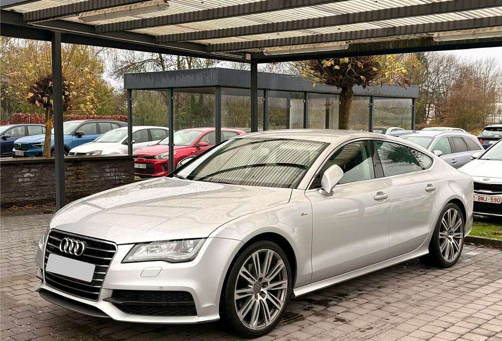 Audi 3.0 TDi V6 Quattro S line tronic