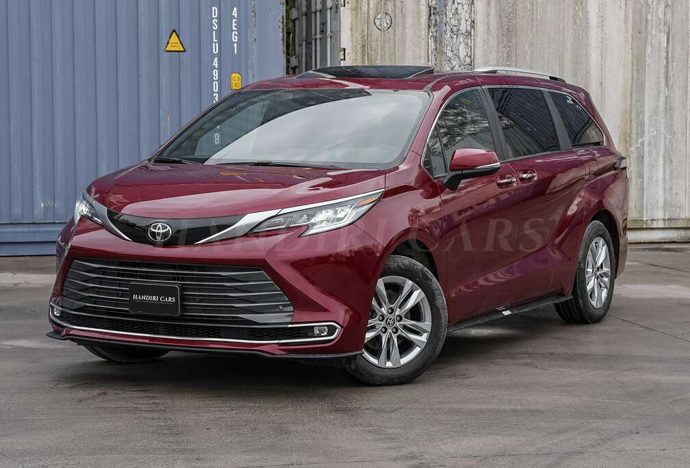 Toyota 2026 Sienna Limited AWD € 71500 +ENTERTAINMENT PCK