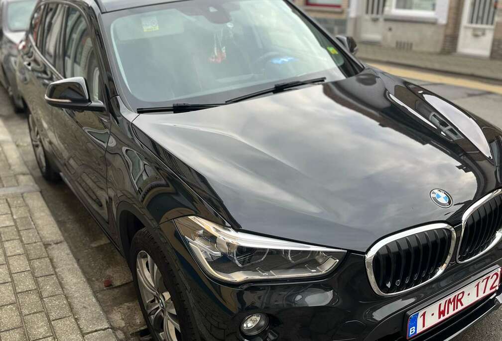 BMW sDrive 18i 140 ch DKG7 xLine