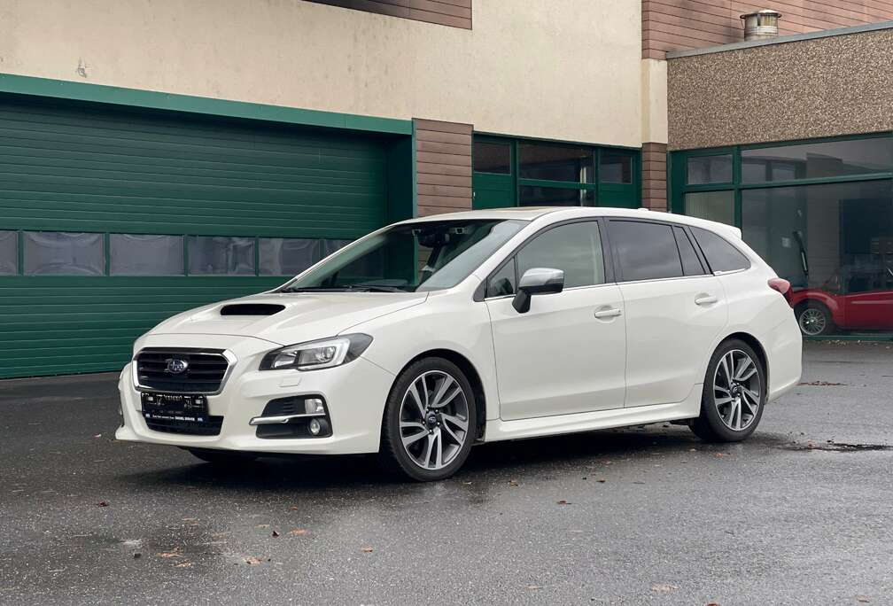 Subaru Sport 4x4   Leder  Schiebedach  Navi