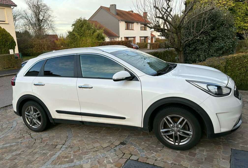 Kia Fusion Auto 1,6 GDi 49.010 Km 1580cc 103,6 KW 9PK