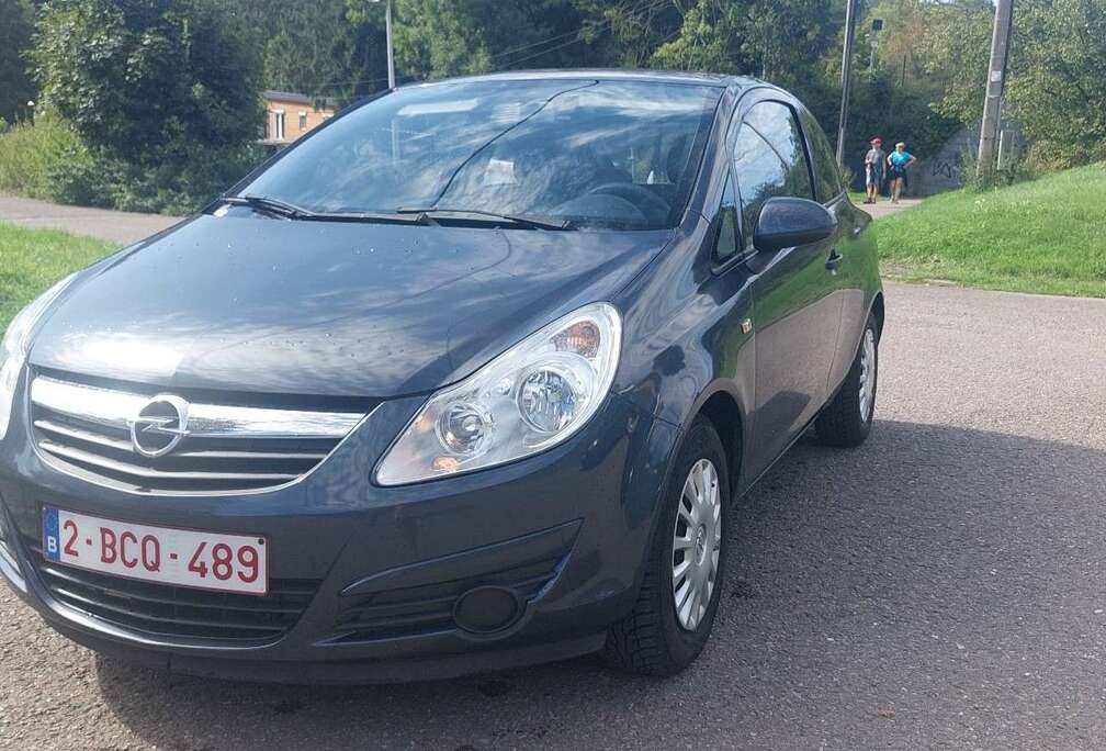 Opel 1.0i Essentia