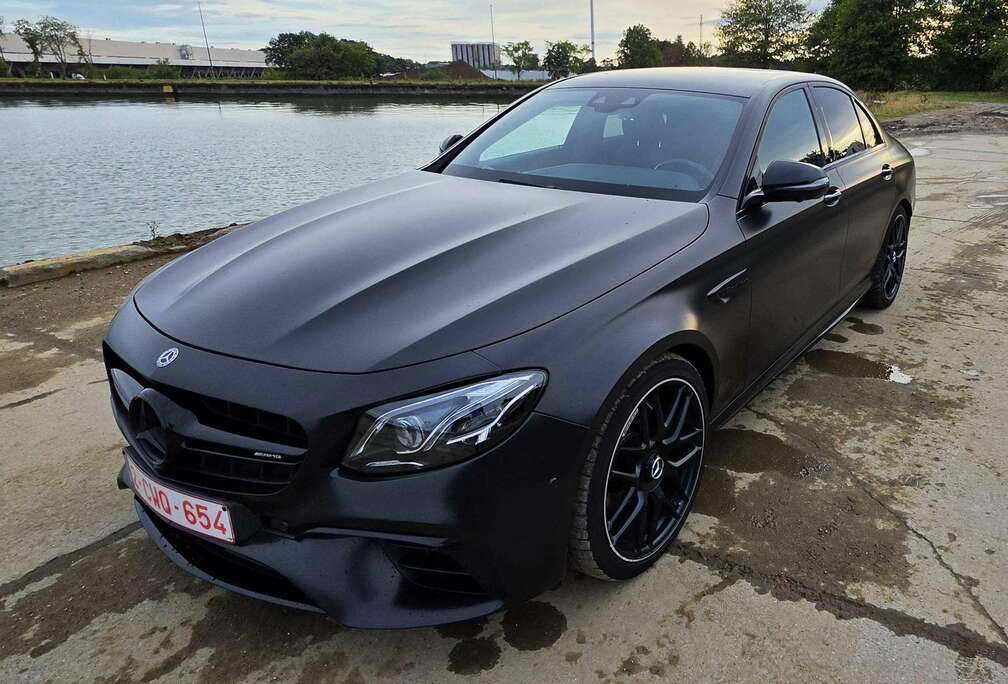 Mercedes-Benz E 63 4-Matic AMG S