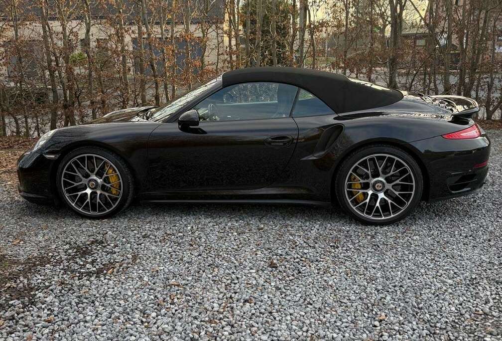 Porsche Cabriolet Carrera 4 Turbo s