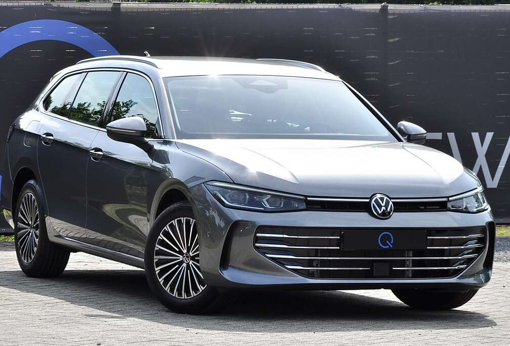 Volkswagen ELEGANCE MASSAGE CARPLAY HEADUP