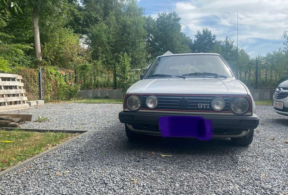 Volkswagen Golf GTI