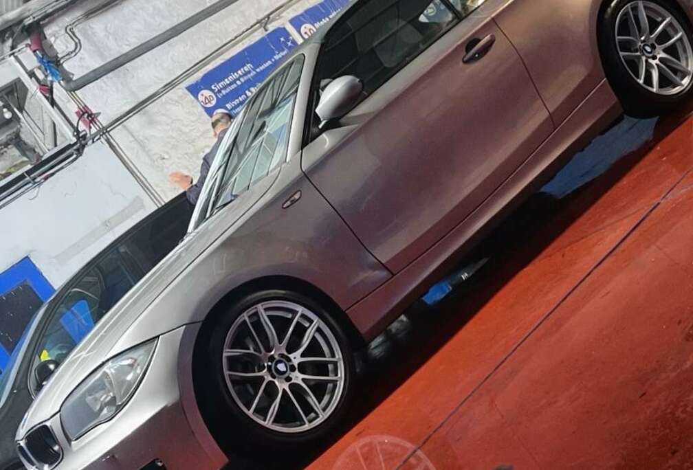BMW 118i Cabrio Aut.