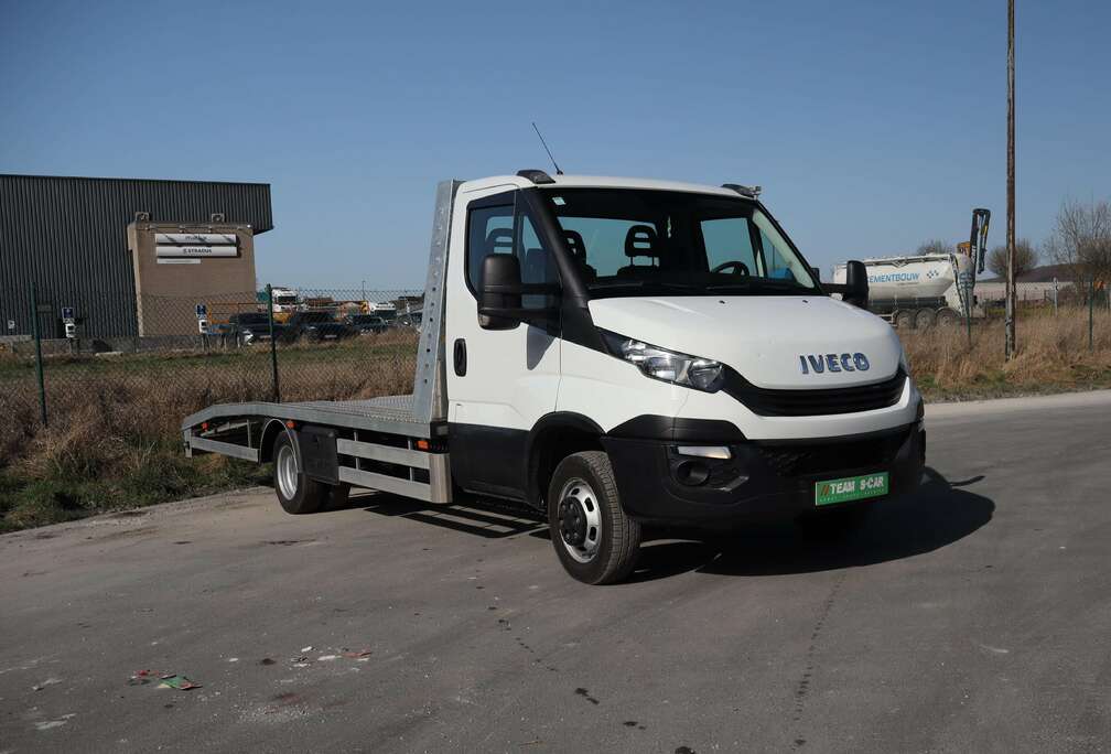 Iveco 2.3 Turbo 160cv    DEPANNEUSE PERMIS B euro 6