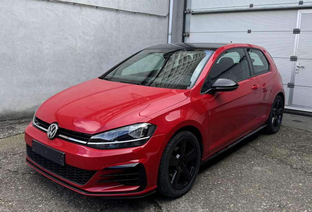 Volkswagen SUBERBE GOLF 7.5 RLINE  SPORT / 1.4 ESSENCE /