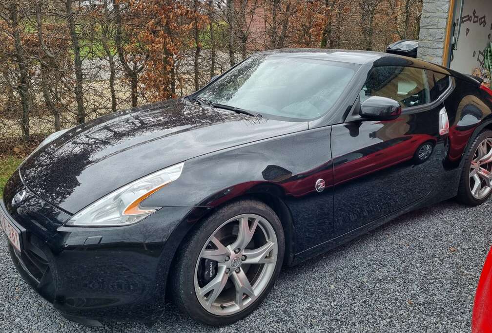 Nissan 370Z 3.7i V6 Pack+Navi+19 alu (anti scratch)