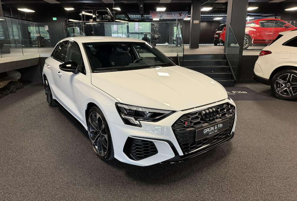 Audi SPORTBACK *B&O