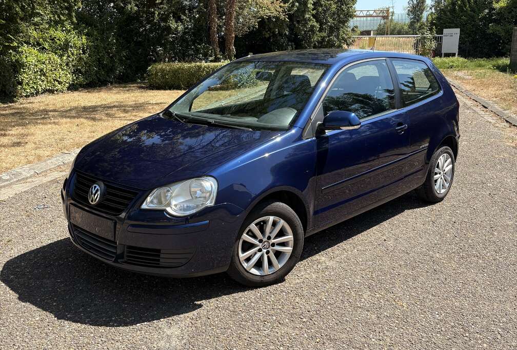 Volkswagen VOLKSWAGEN POLO UNITED 1.2: AIRCO/ MANUEEL/ RADIO|