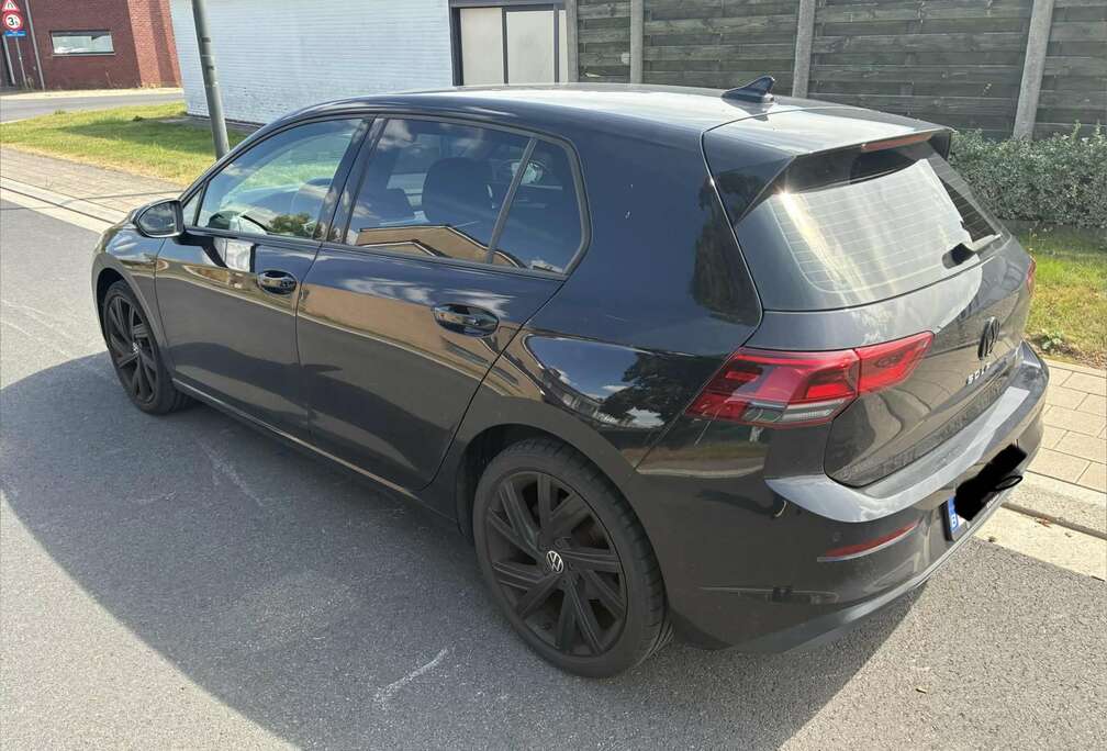 Volkswagen Golf 1.0 TSI Life Business OPF