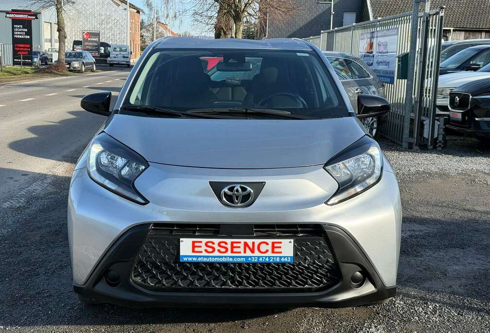 Toyota *CAMERA*CARNET*GARANTIE*