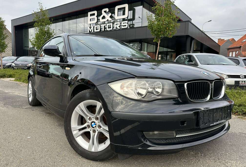 BMW 116i E87 Sporthatch zwart 3d 6vit goede opties
