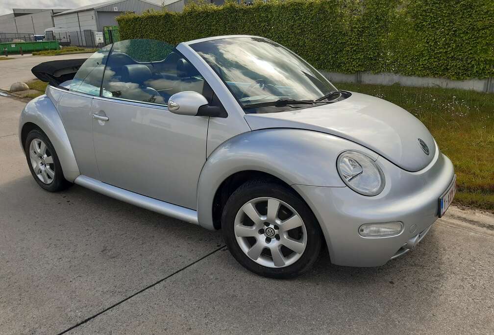 Volkswagen New Beetle Cabriolet 1.6