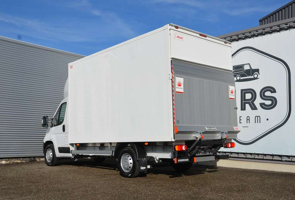 Opel 2.2HDI- Meubelbak- Laadklep- A/C- Nieuw- 33500+BTW