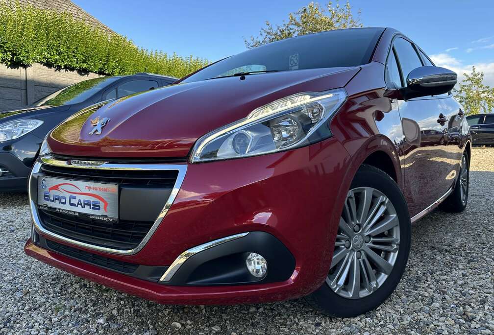 Peugeot 1.2i Allure CARPLAY/LED/NAVI/PDC/CRUISE/ANDROID