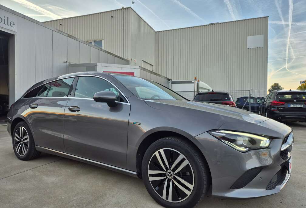 Mercedes-Benz e PHEV 262cv  HYBRID // 71.043 KM