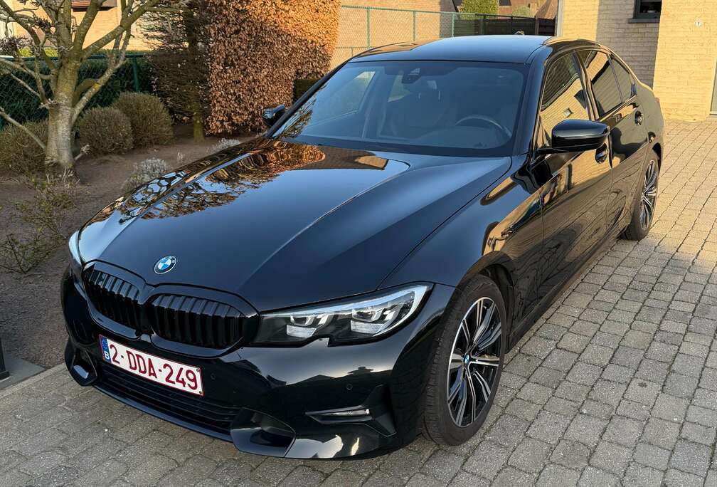 BMW 320i Berline