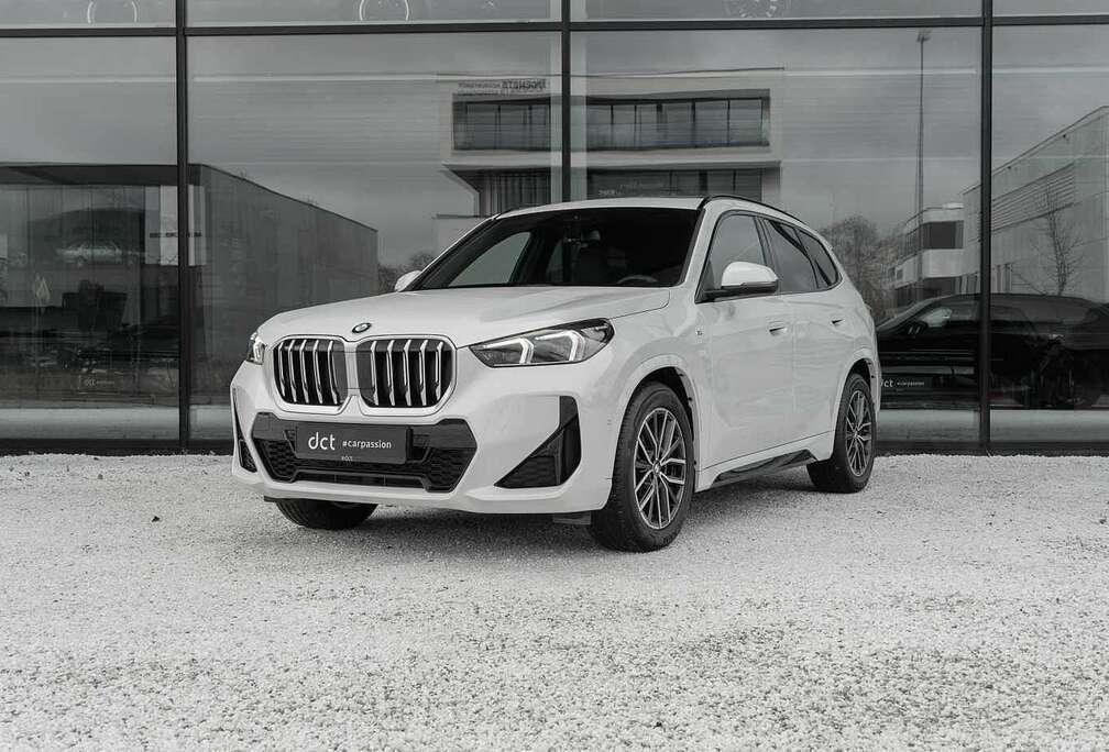 BMW sDrive 20i Mpack PanoRoof Adaptive Headlights