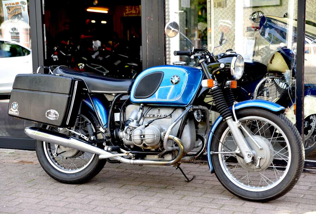 BMW ***MOTO VERTE***