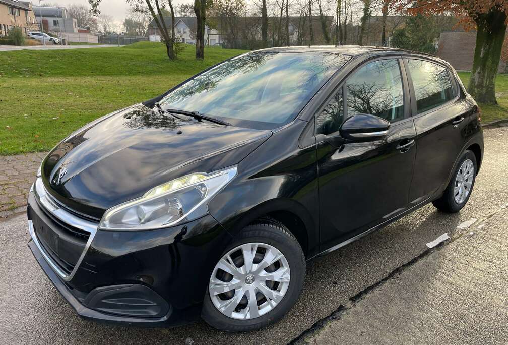 Peugeot 208 PureTech 82 Active
