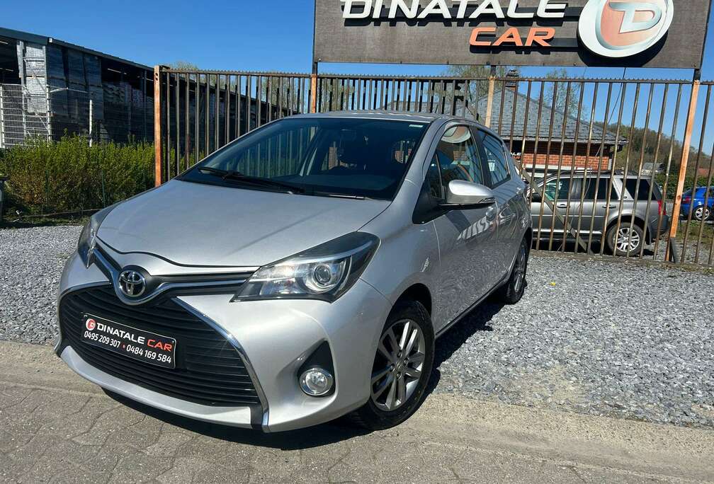 Toyota 1.33i VVT-i Active and pack Live  - GPS - Clima - Garantie