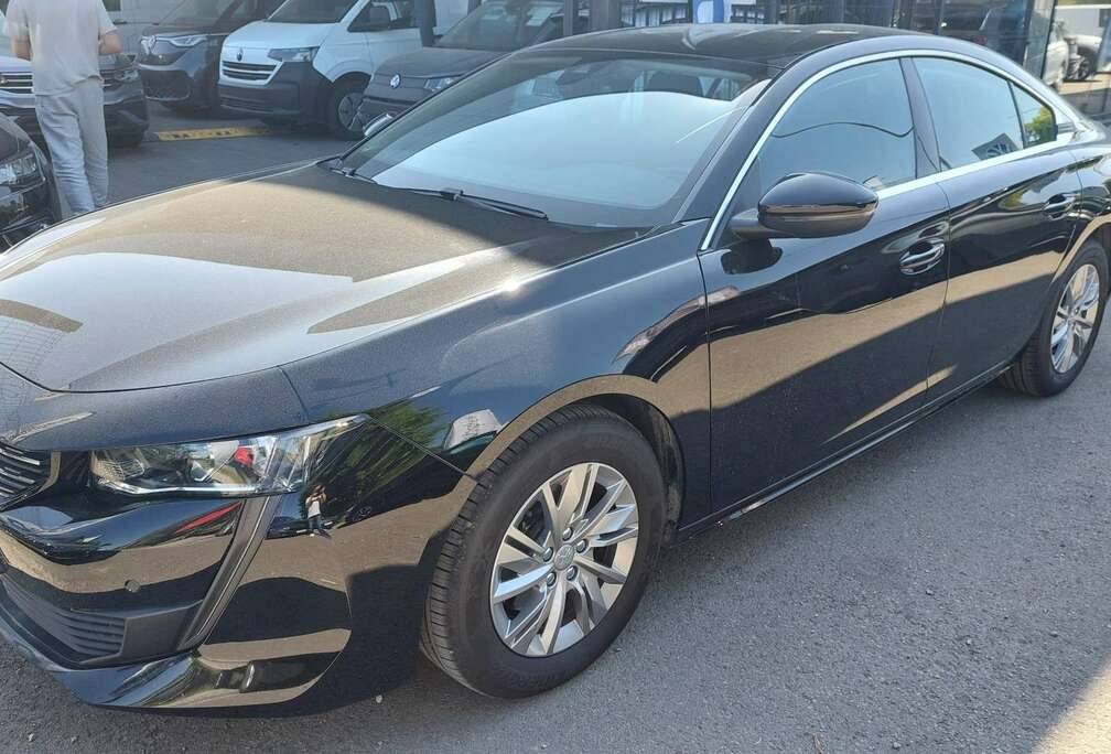 Peugeot 1.5 BlueHDi Allure S&S