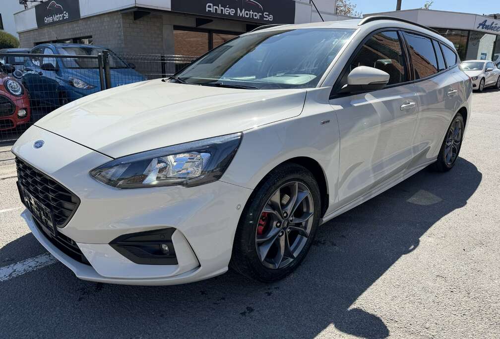 Ford Focus Clipper 1.0 EcoBoost MHEV ST-Line X