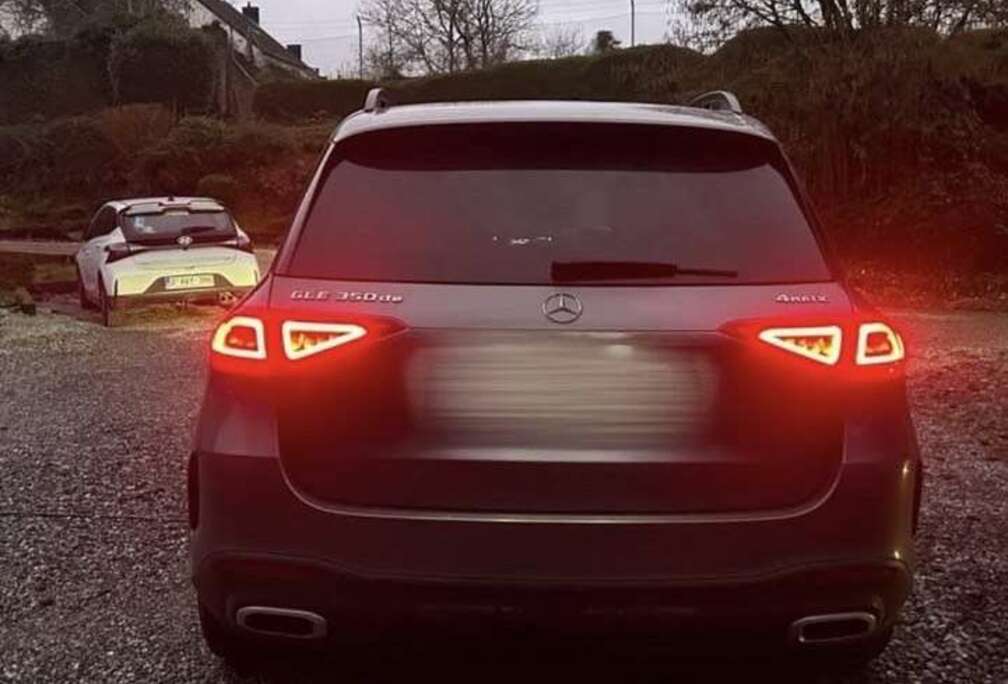 Mercedes-Benz Diesel/Hybrid 2021