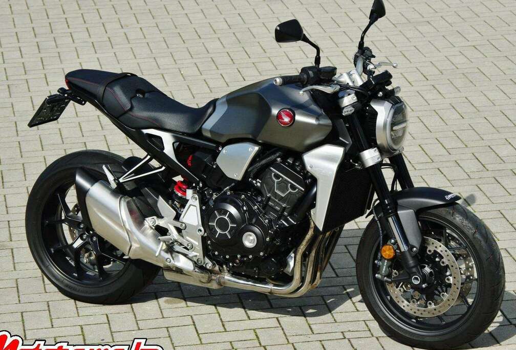 Honda R