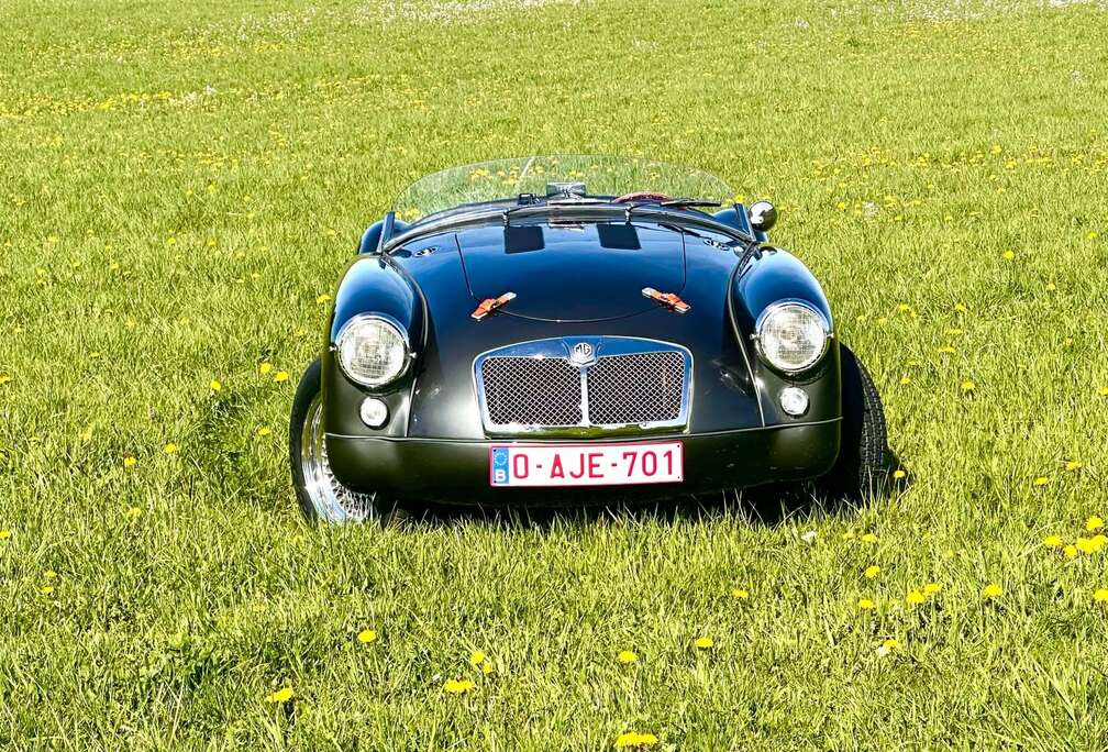 MG Restomod MGA Speedster Unique.