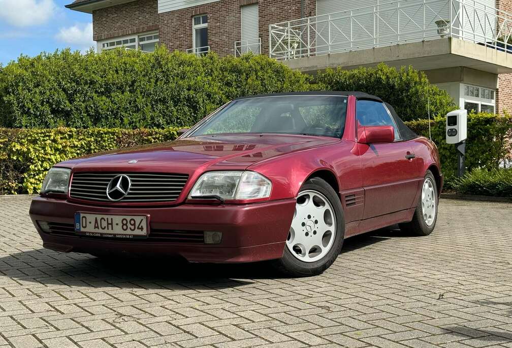 Mercedes-Benz R129 5.0 V8