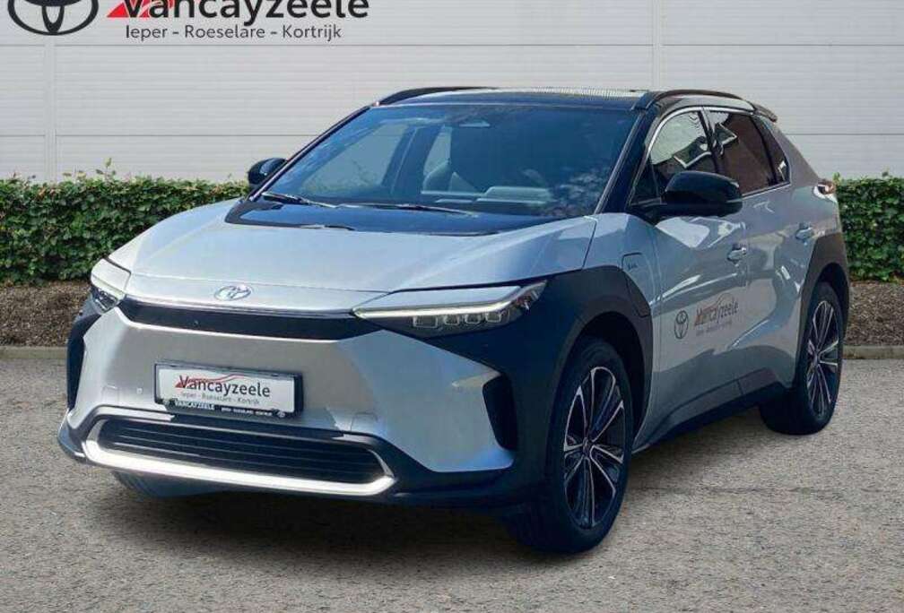 Toyota Style Plus+360cam+nav+sens vo