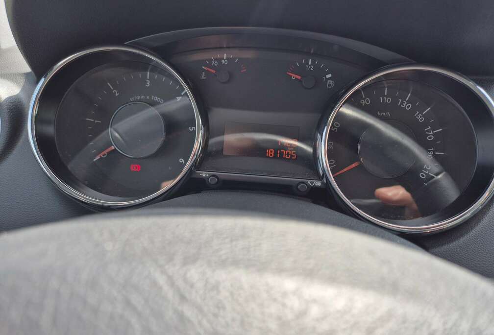 Peugeot 1.6 HDi Style