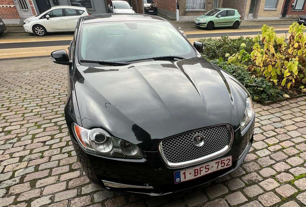 Jaguar XF 2.7 V6 Diesel Luxury