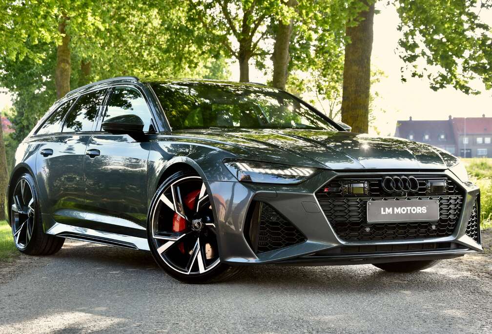 Audi RS6 Avant 4.0 V8 TFSI Quattro / MATRIX / B&O / PAN