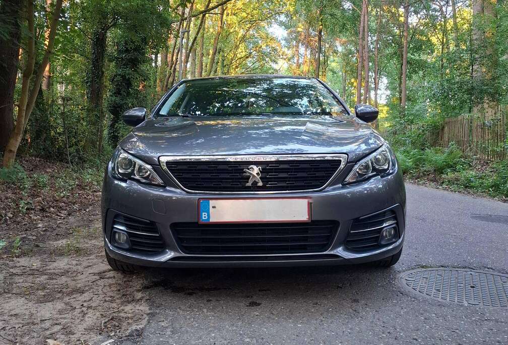 Peugeot 308 1.2 PureTech Access (EU6.3)